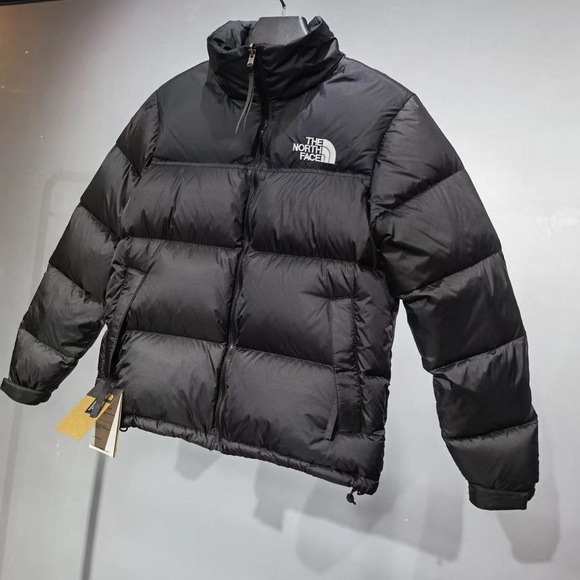 The North Face 1996 Retro Nuptse 700 Fill Packable Jacket - Picture 4 of 6